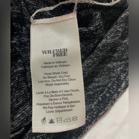 Aritzia Wilfred Free knit tank top in US size S - Picture 3 of 5